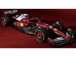 Ferrari SF-25 #16 CHARLES LECLERC SEASON CAR 2025 - Hard case