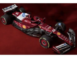 Ferrari SF-25 #44 LEWIS HAMILTON SEASON CAR 2025 - Hard case