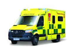 Mercedes-benz Sprinter Uk Ambulance 1:50 Blauw