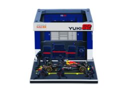 Red Bull Rb21 #22 Yuki Tsunoda 2025   - Pit Pass Set 1:43 Blauw