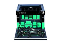 Mercedes Benz Petrons F1 W16  #12  Kimi Antonelli  2025   - Pit Pass Set 1:43 Grijs