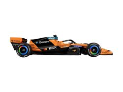 McLaren F1 MCL 40 2026 - #81 Oscar Piastri