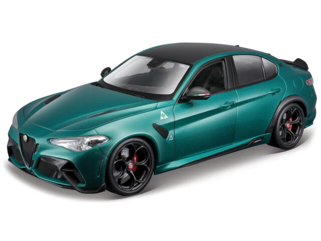 Alfa Romeo Giulia Gta 2020 1:18 Groen Metalic