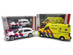 Audi A6 POLITIE NL 2019 - VW CRAFTER Ambulance NL - 2 CAR SET