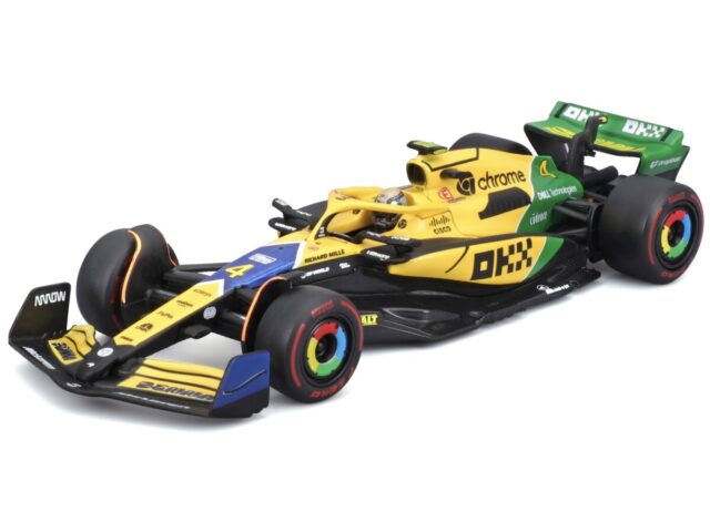Mclaren Mcl 38 #4 Lando Norris 4th Monaco Gp - Senna 30th Anniversary Livery 2024 With Helmet 1:43 Geel/groen/blauw