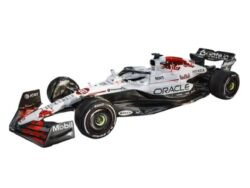 Red Bull RB21 #22 Yuki Tsunoda Japan GP 2025 - speciale witte livery schaal 1:18